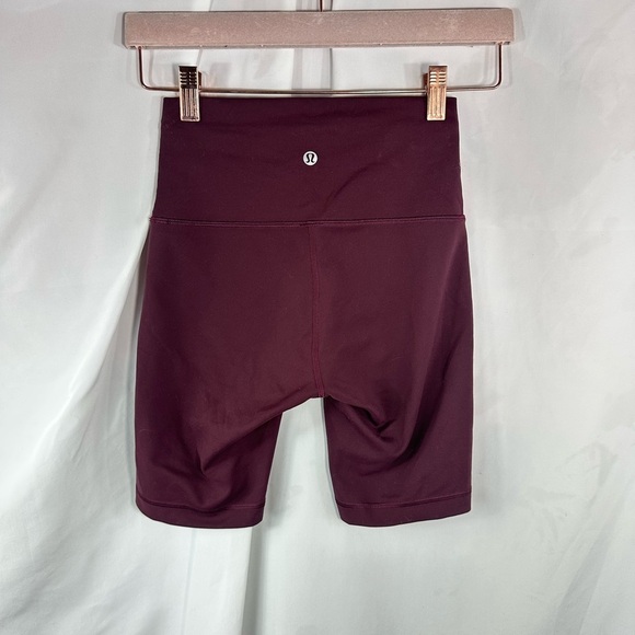 Lululemon wunder train high rise shorts in burgundy size 4 - Picture 2 of 4